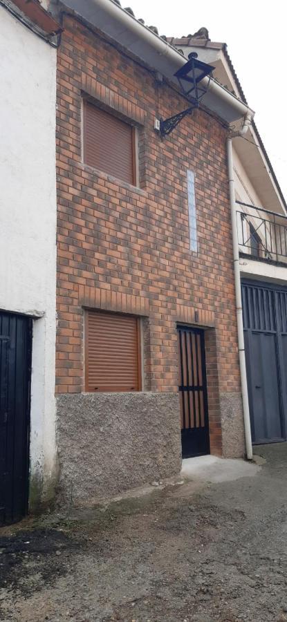 Suite Love Jacuzzi  Uceda Exterior foto